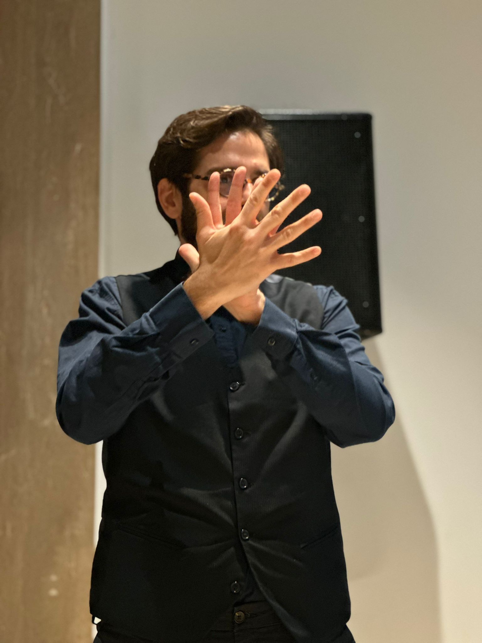 Luca mente segna